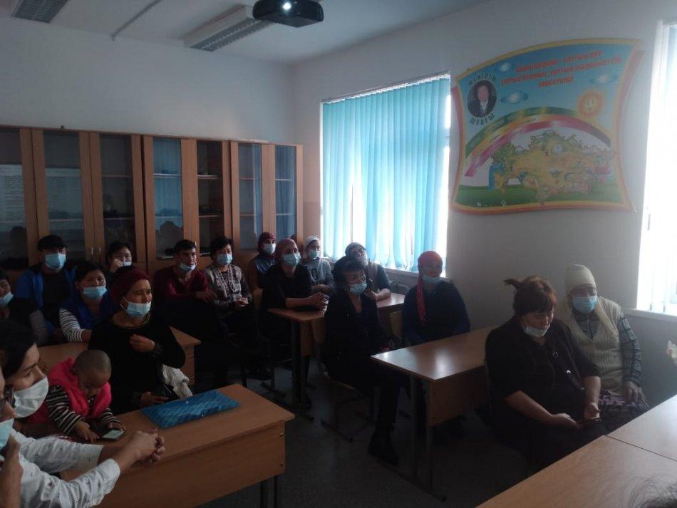 Ата-аналар жиналысы: бірінші тоқсан қорытындысы